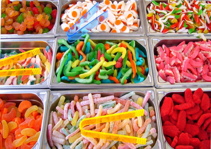 magasin-CAUSSOLS-min_pick_and_mix_children's_sweets_candy_colorful_treat_confectionery-1020869